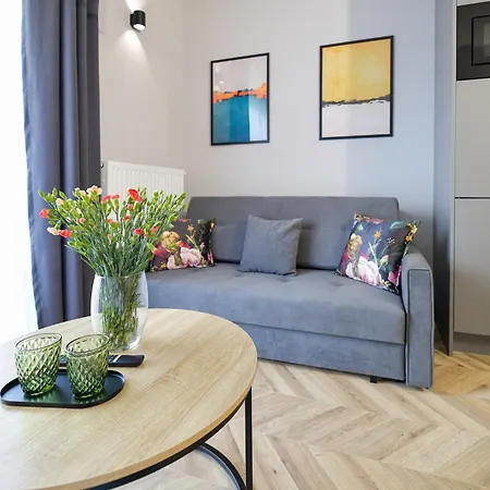 Sunset By Housine Apartment *